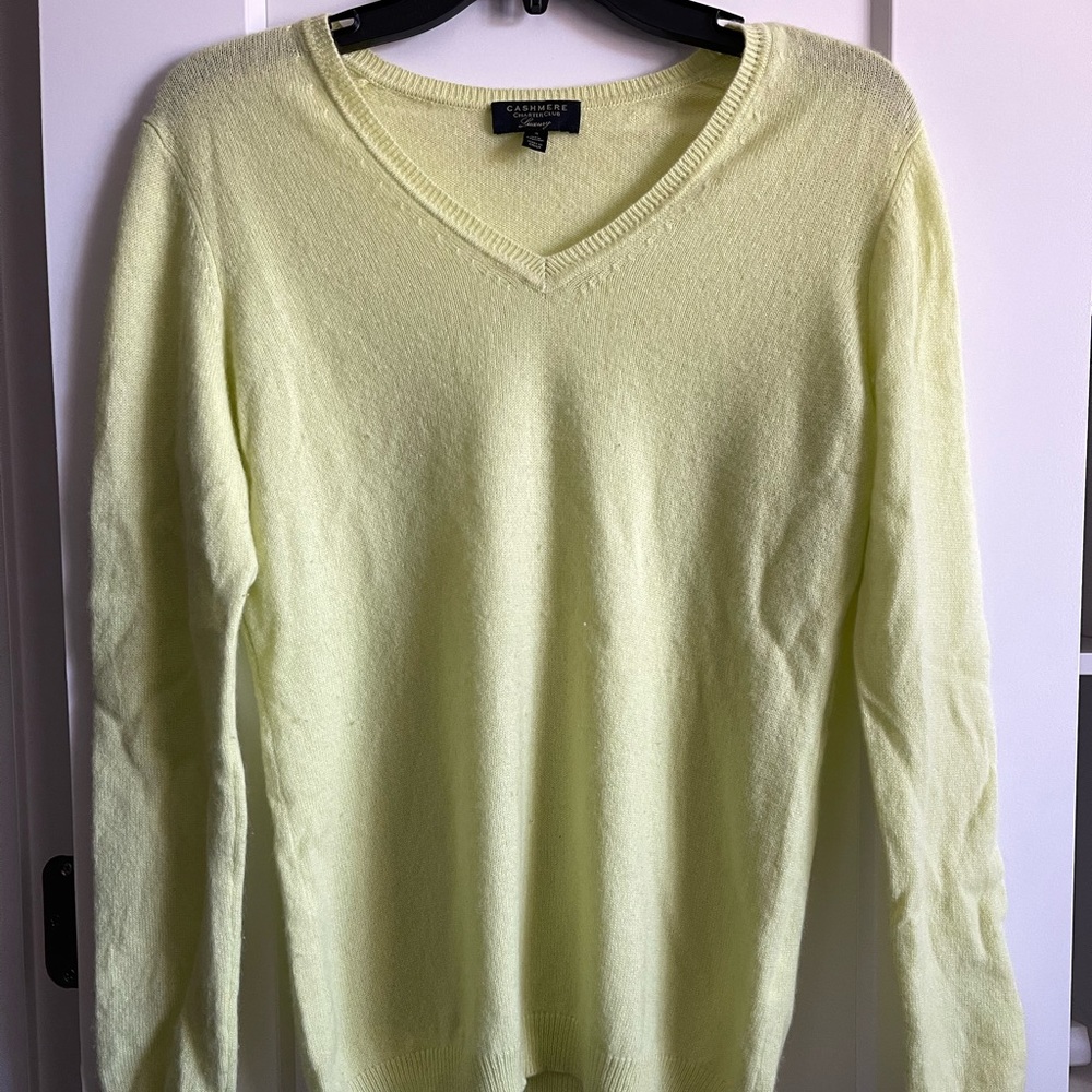 v neck sweater